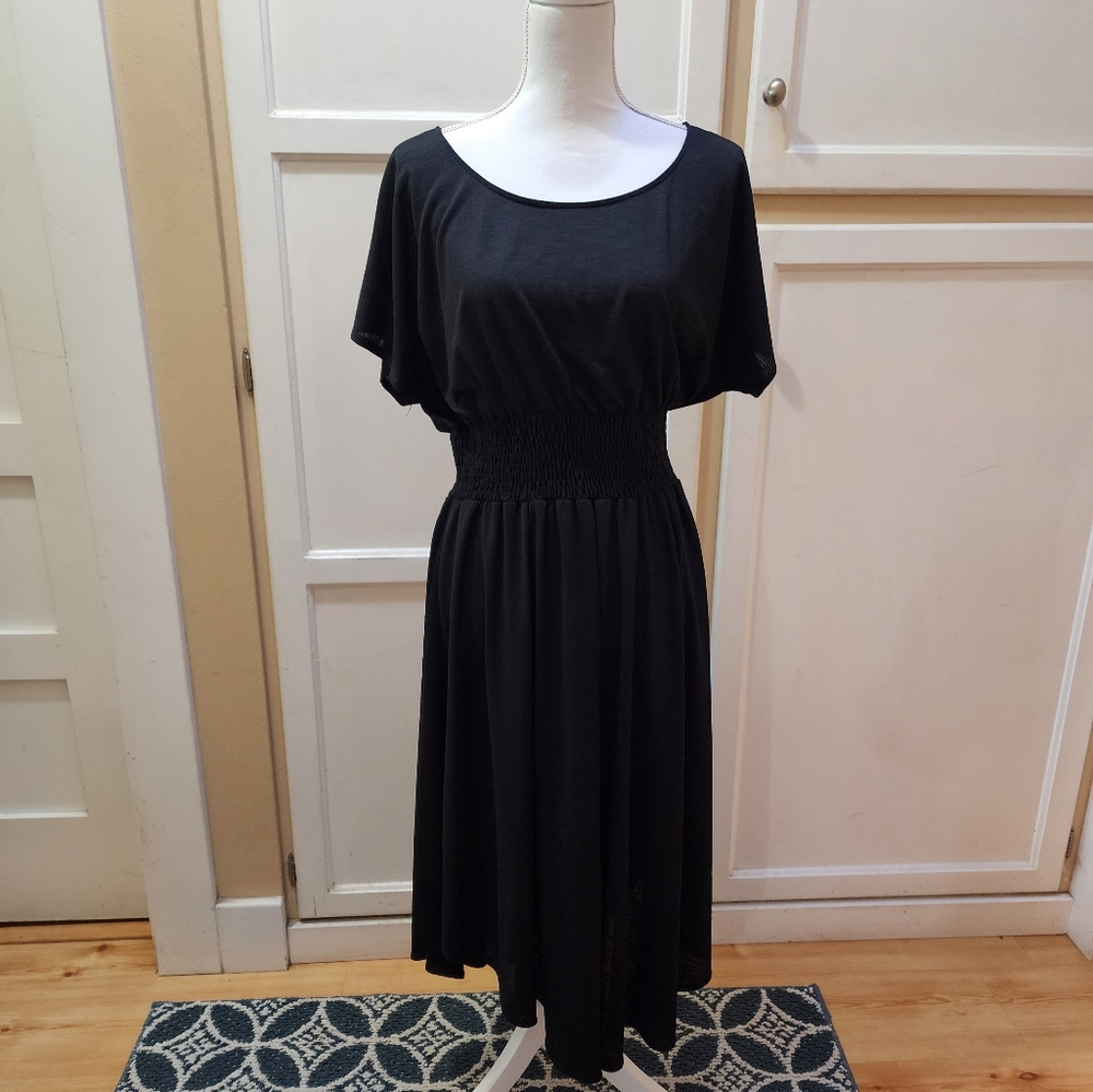 Q Women's Butterfly Sleeve Jersey Midi Dress - Picture 3 of 11